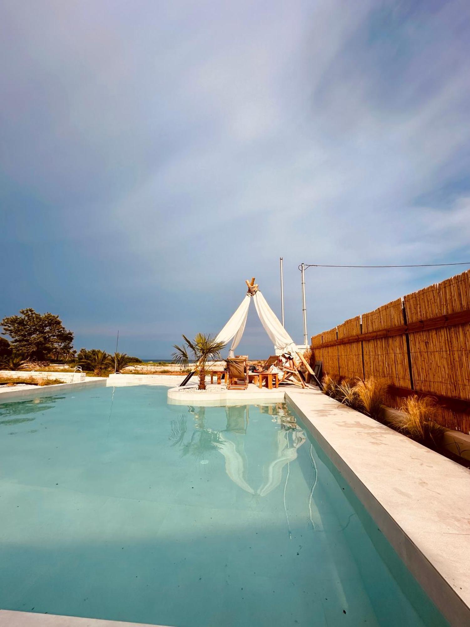 Amo Golden Suites Chrysi Ammoudia Luaran gambar