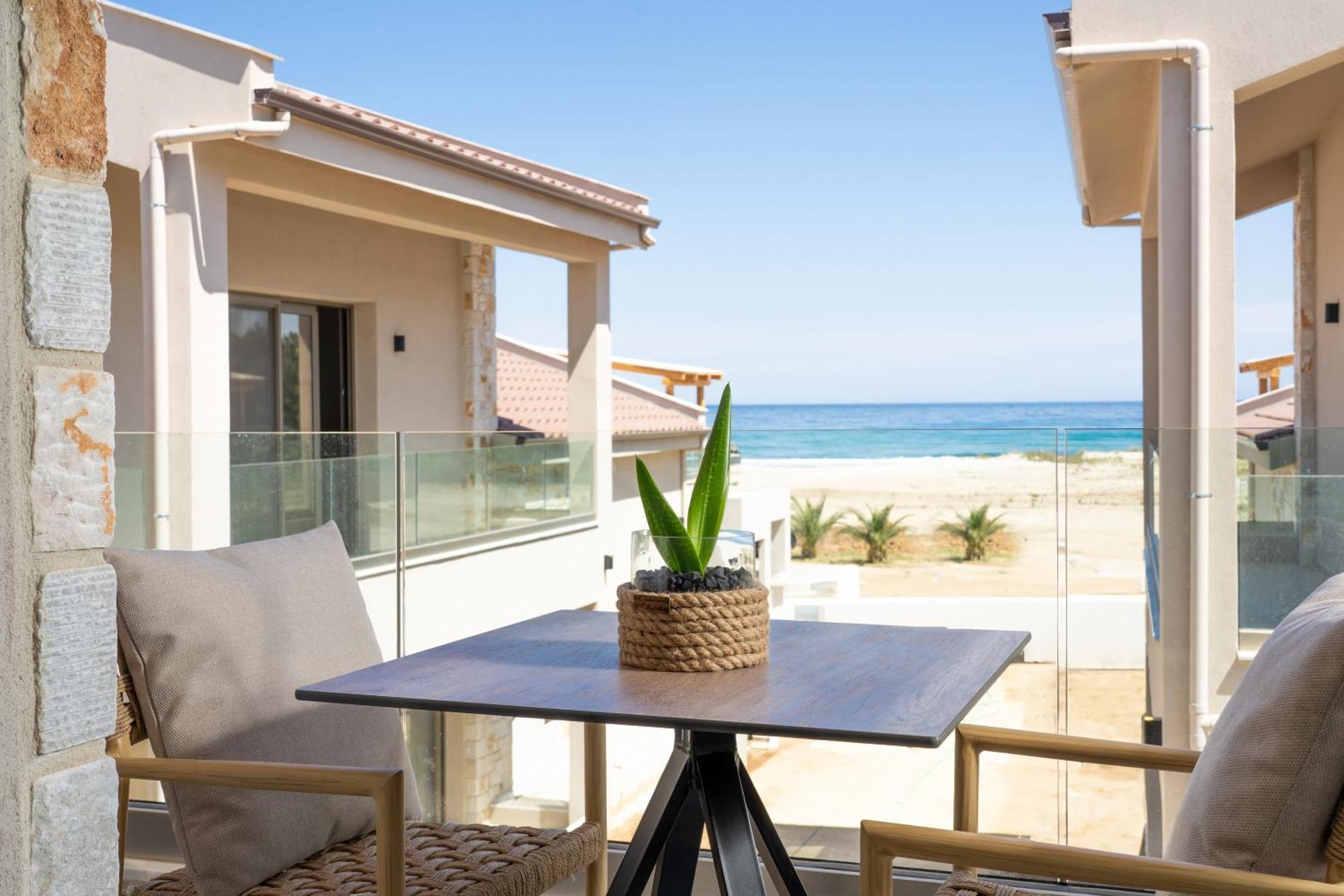 Amo Golden Suites Chrysi Ammoudia Luaran gambar